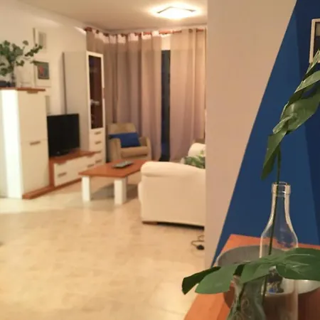Apartamento En 1ª Linea De Playa En Edificio Terrazas I Impresionante